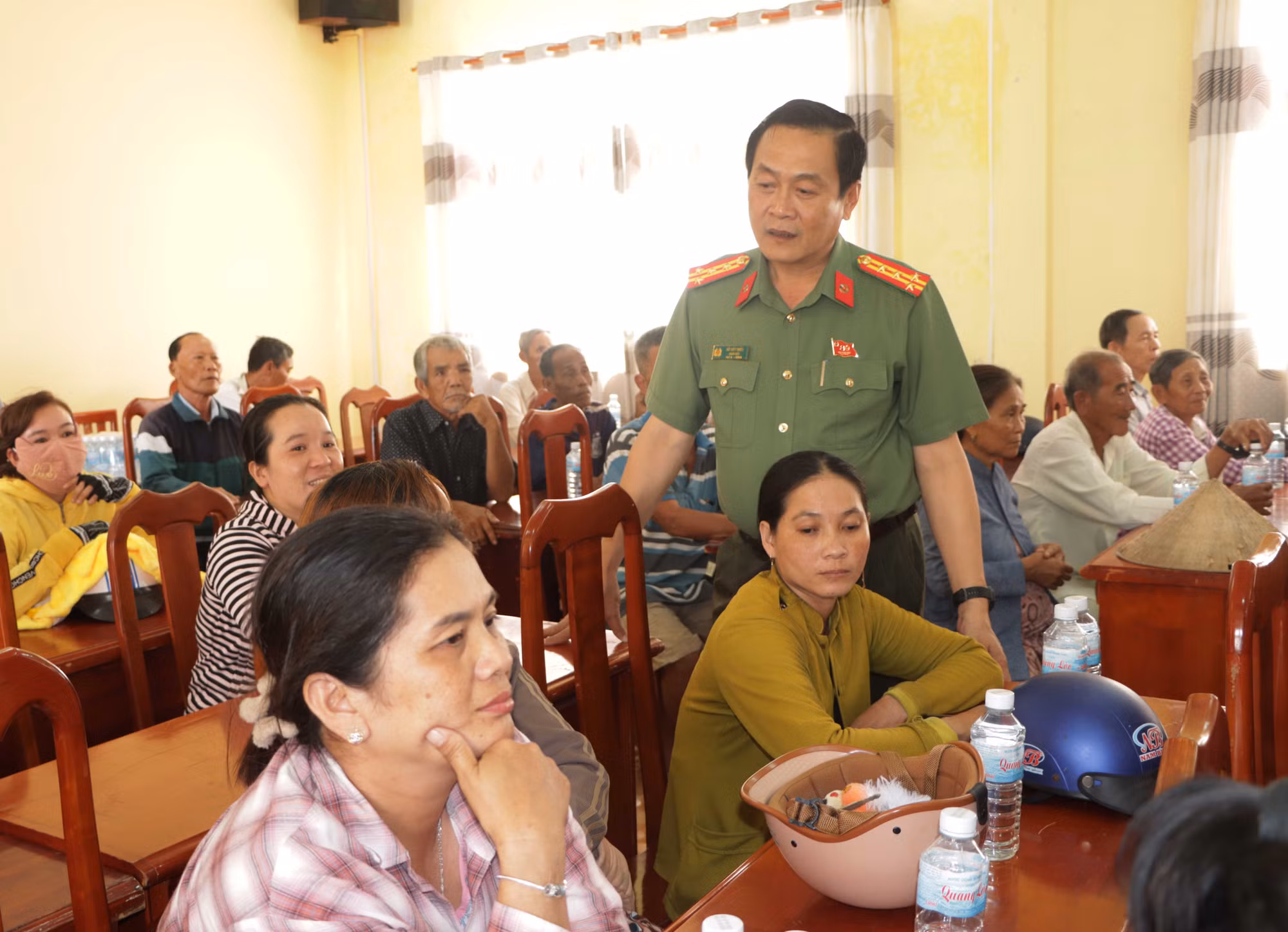 Giám đốc Công an tỉnh Cà Mau được giới thiệu ứng cử Đại biểu Quốc hội khóa XVI -0