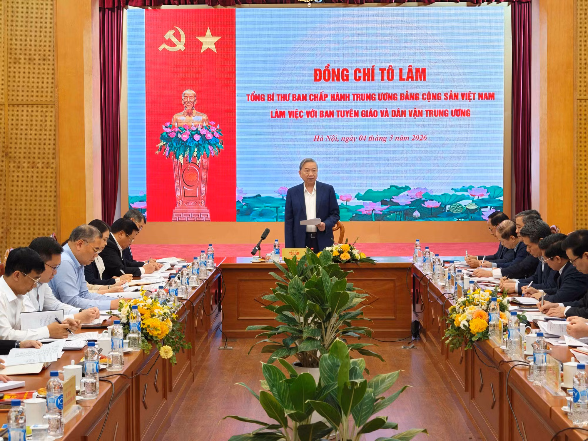 Tổng Bí thư Tô Lâm làm việc với Ban Tuyên giáo và Dân vận Trung ương về dự thảo quy định công tác chính trị, tư tưởng -0