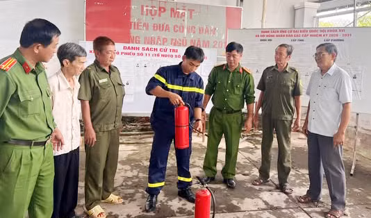 Bảo đảm an toàn phòng cháy, chữa cháy tại các điểm bầu cử ở miền Tây Nam Bộ -0