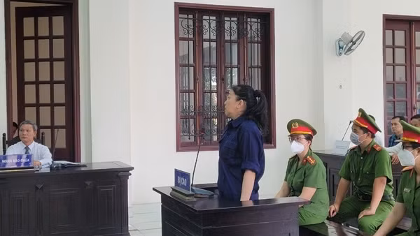 Youtuber “Bích Thủy TV” lãnh 8 năm tù
