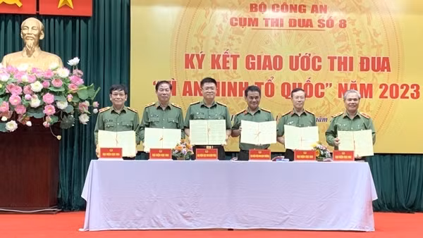 6 đơn vị khối hậu cần - kỹ thuật ký giao ước thi đua "Vì An ninh Tổ quốc"
