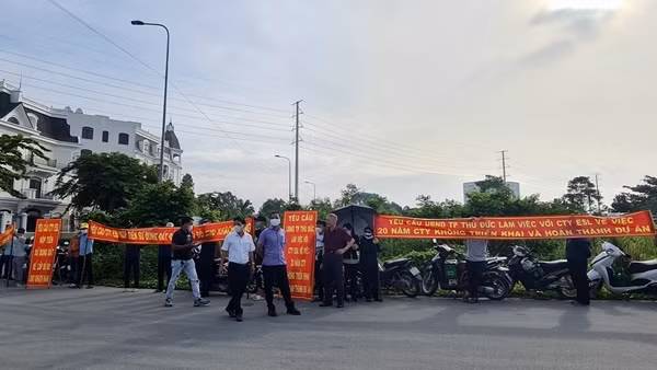 Làm rõ sai phạm và sớm cấp sổ đỏ cho người mua nền của công ty ESL