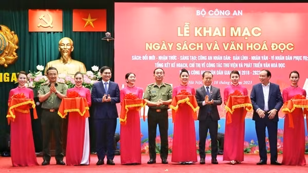 Phát triển văn hóa đọc góp phần xây dựng lực lượng CAND
