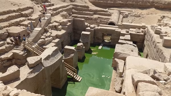Cảnh quan cổ xưa ở Abydos từ các xác ướp
