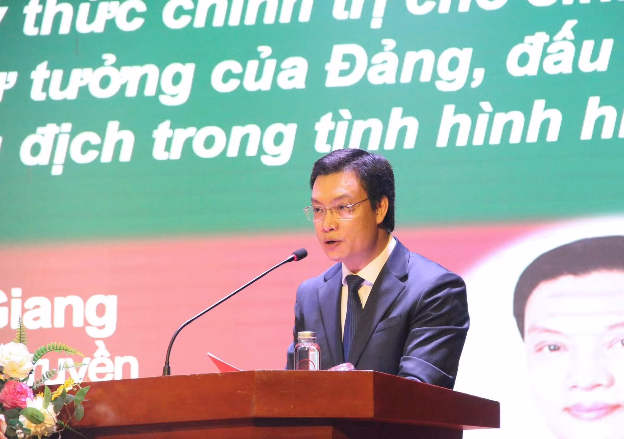 Triển khai thực hiện có hiệu quả Nghị quyết số 35 về tăng cường bảo vệ nền tảng tư tưởng của Đảng trong tình hình mới -0