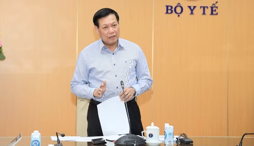 Tháo gỡ khó khăn thiếu thuốc, vật tư y tế - còn bộn bề việc phải làm… -0