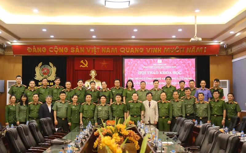 Đẩy mạnh ứng dụng công nghệ 4.0 trong xây dựng cơ sở dữ liệu thống kê tội phạm -0