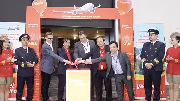 Toàn quyền Úc chúc mừng các đường bay thẳng của Vietjet đến Melbourne, Sydney, Brisbane