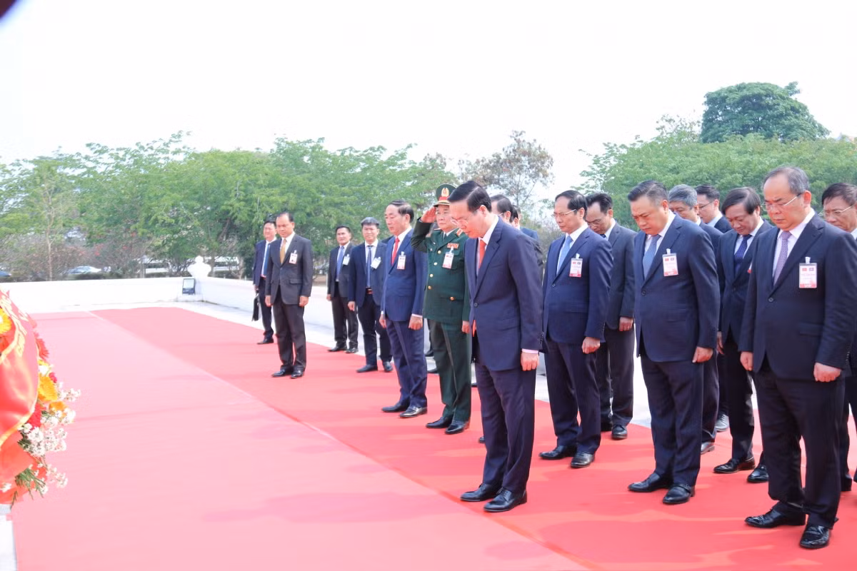 Chủ tịch nước Võ Văn Thưởng đến Vientiane, bắt đầu thăm chính thức CHDCND Lào -0