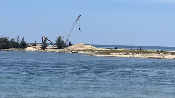 Phê duyệt 800ha ngoài biển để nhận chìm chất nạo vét