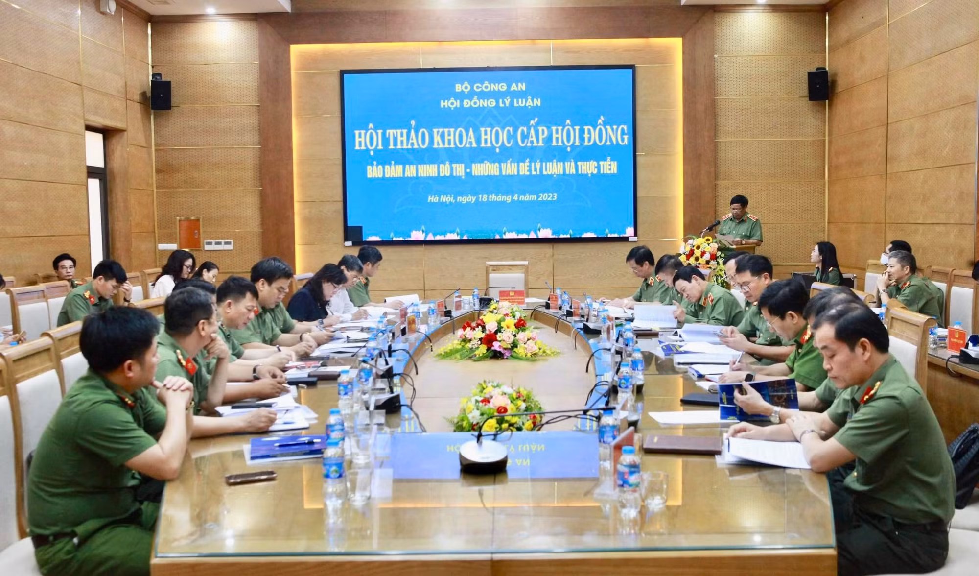Tìm pháp nâng cao hiệu quả công tác đảm bảo an ninh đô thị -0