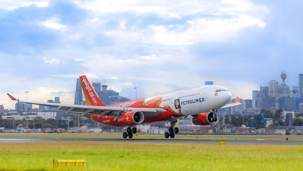 Yêu cầu tăng chuyến bay từ Hà Nội, TP Hồ Chí Minh dịp nghỉ lễ
