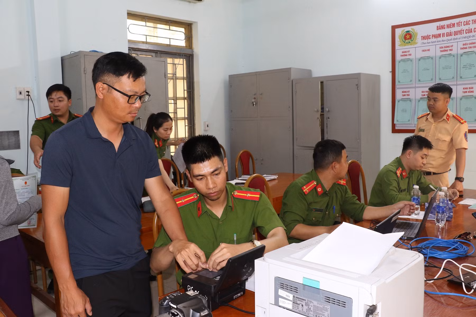 Ba ngày đầu chiến dịch hoàn thành cấp CCCD cho 1.032 công dân Hà Nam xa quê -0
