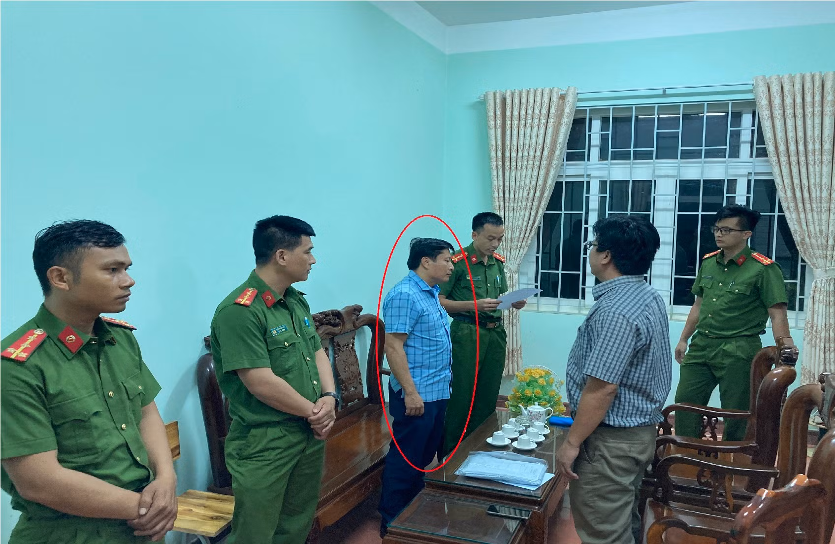 Nâng khống các khoản chi, Hiệu trưởng tham ô gần 800 triệu đồng -0
