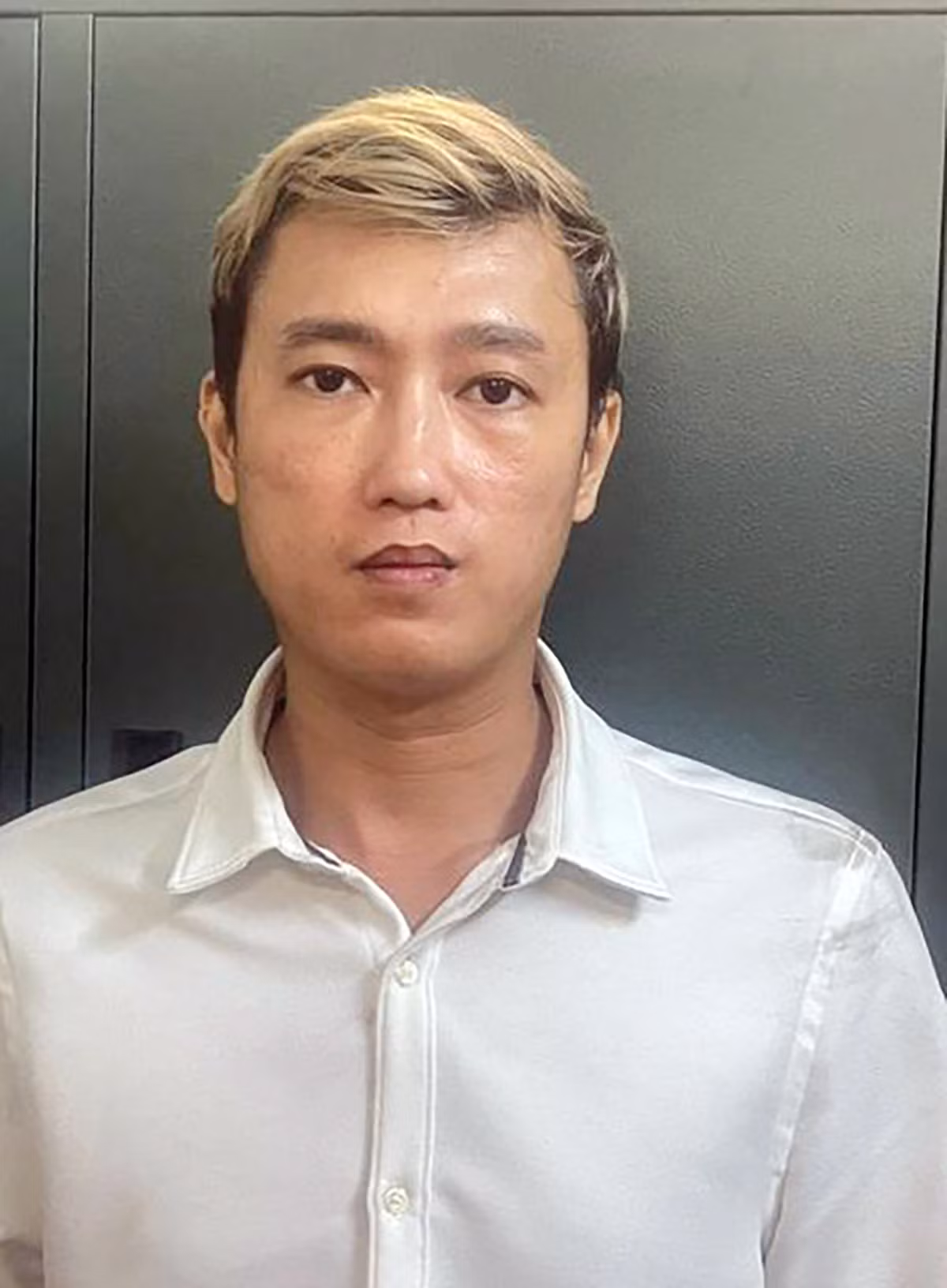 Bắt khẩn cấp quái xế 