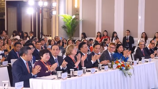 Pháp luôn là đối tác quan trọng hàng đầu của Việt Nam