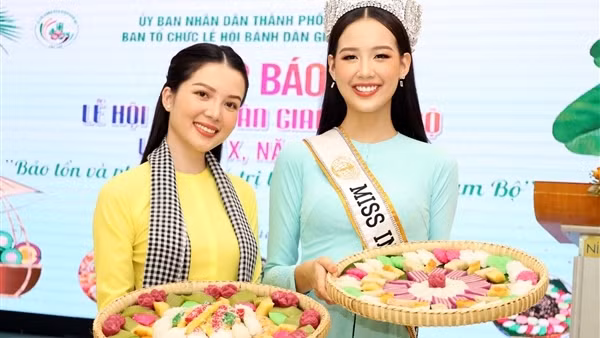 Khoảng 150 nghệ nhân tham gia Lễ hội Bánh dân gian Nam Bộ lần thứ X