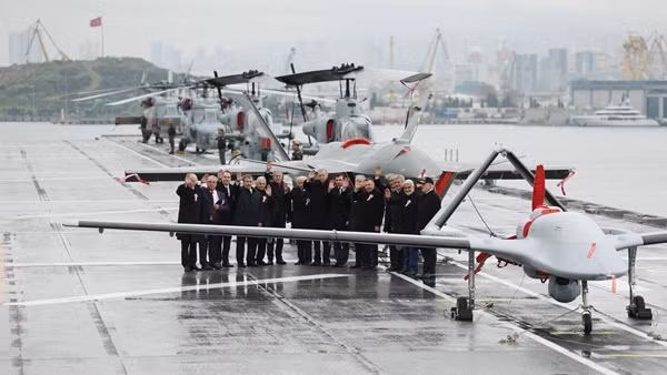 Thổ Nhĩ Kỳ trình làng siêu tàu sân bay dành riêng cho UAV tấn công