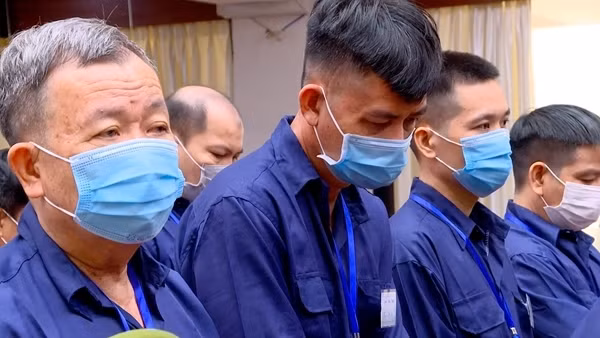 Đề nghị giảm án cho ông “trùm” buôn lậu xăng dầu Phan Thanh Hữu