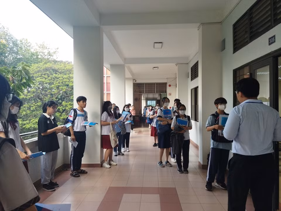 Phụ huynh hãy tôn trọng con chọn ngành nghề, không nên ép buộc -0