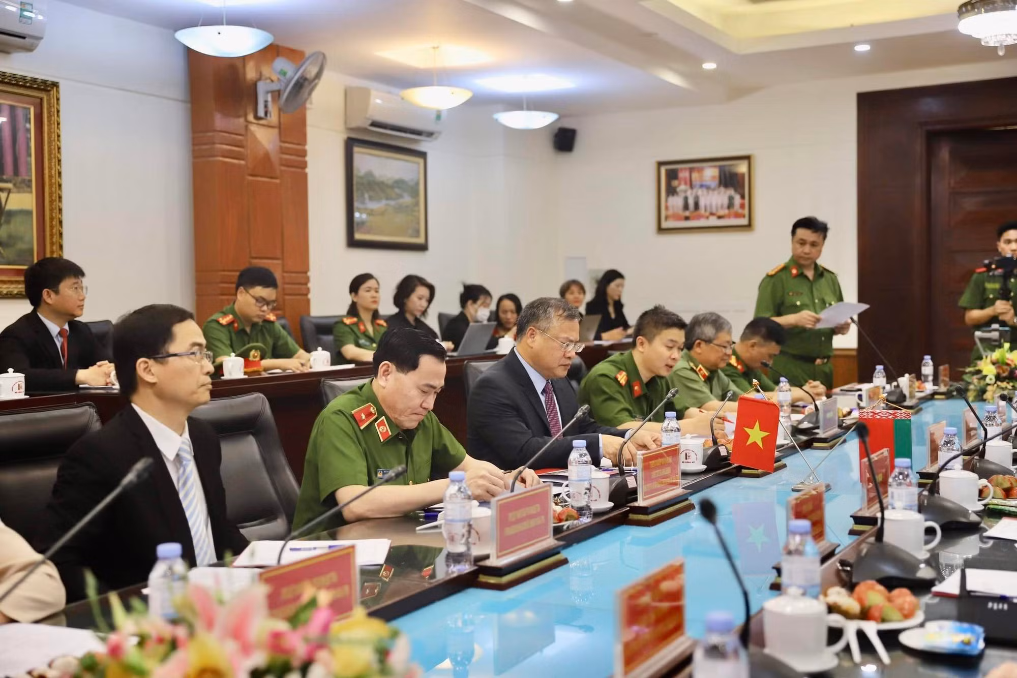 Tăng cường thúc đẩy quan hệ hợp tác và chuyển giao chuyển giao công nghệ trong lĩnh vực PCCC&CNCH -0