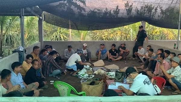 Đánh mạnh tệ nạn cờ bạc ở Long An