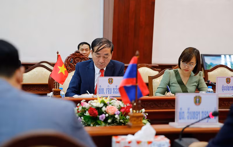 Hội đàm Cấp cao giữa Bộ Công an Việt Nam và Bộ Công an Lào -0