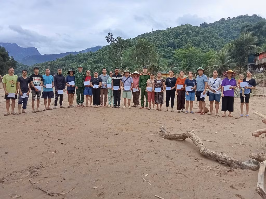 Quân dân đồng lòng khắc phục hậu quả thiên tai -0