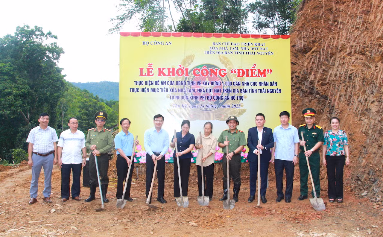 Bộ Công an tổ chức khởi công 