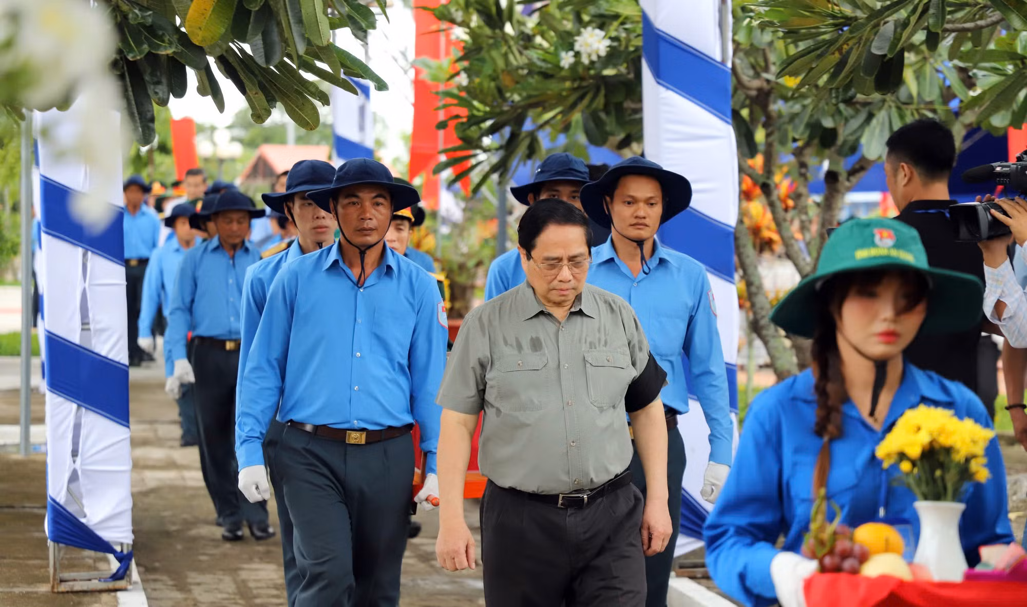 Thủ tướng Chính phủ Phạm Minh Chính dự lễ truy điệu, an táng hài cốt Liệt sĩ tại An Giang -1