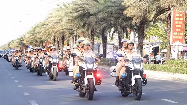 Công an tỉnh Cà Mau giữ vững ANTT, bảo vệ cuộc sống bình yên của nhân dân
