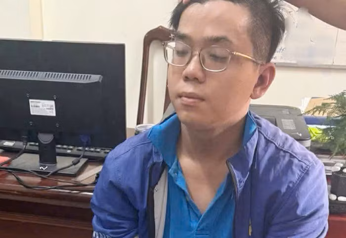 Gây trọng án rồi trốn qua biên giới vẫn không thoát -0