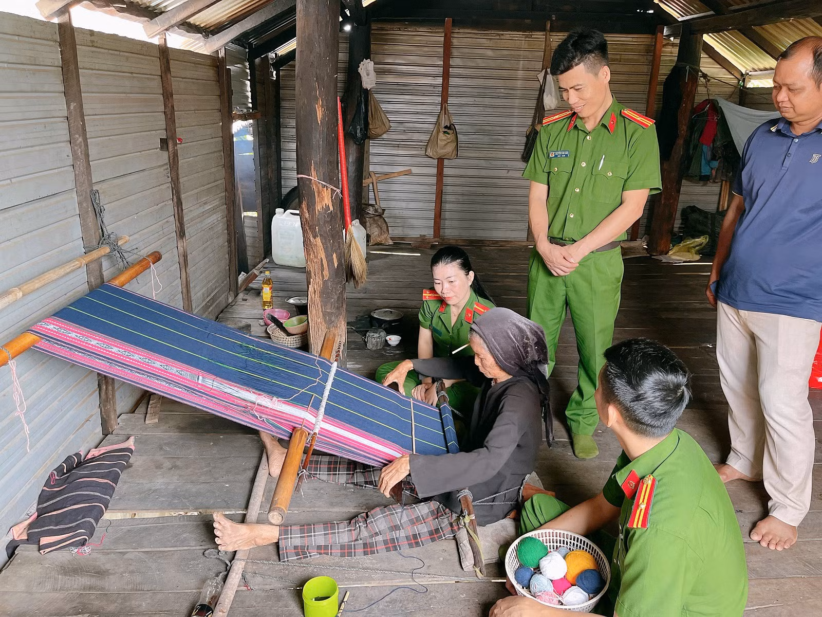 miet mai 2.jpg -0