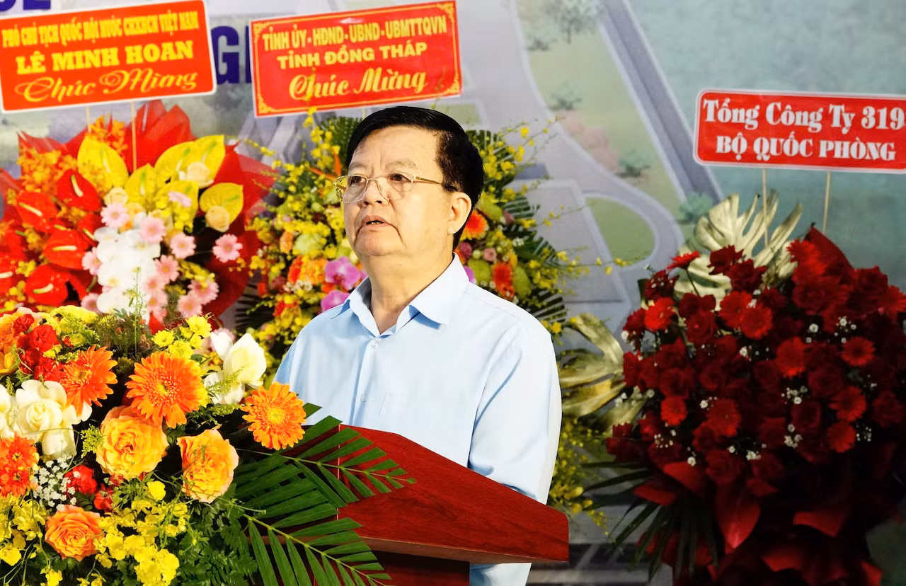 Đồng Tháp khởi công hai dự án quan trọng về giao thông và nhà ở xã hội -0