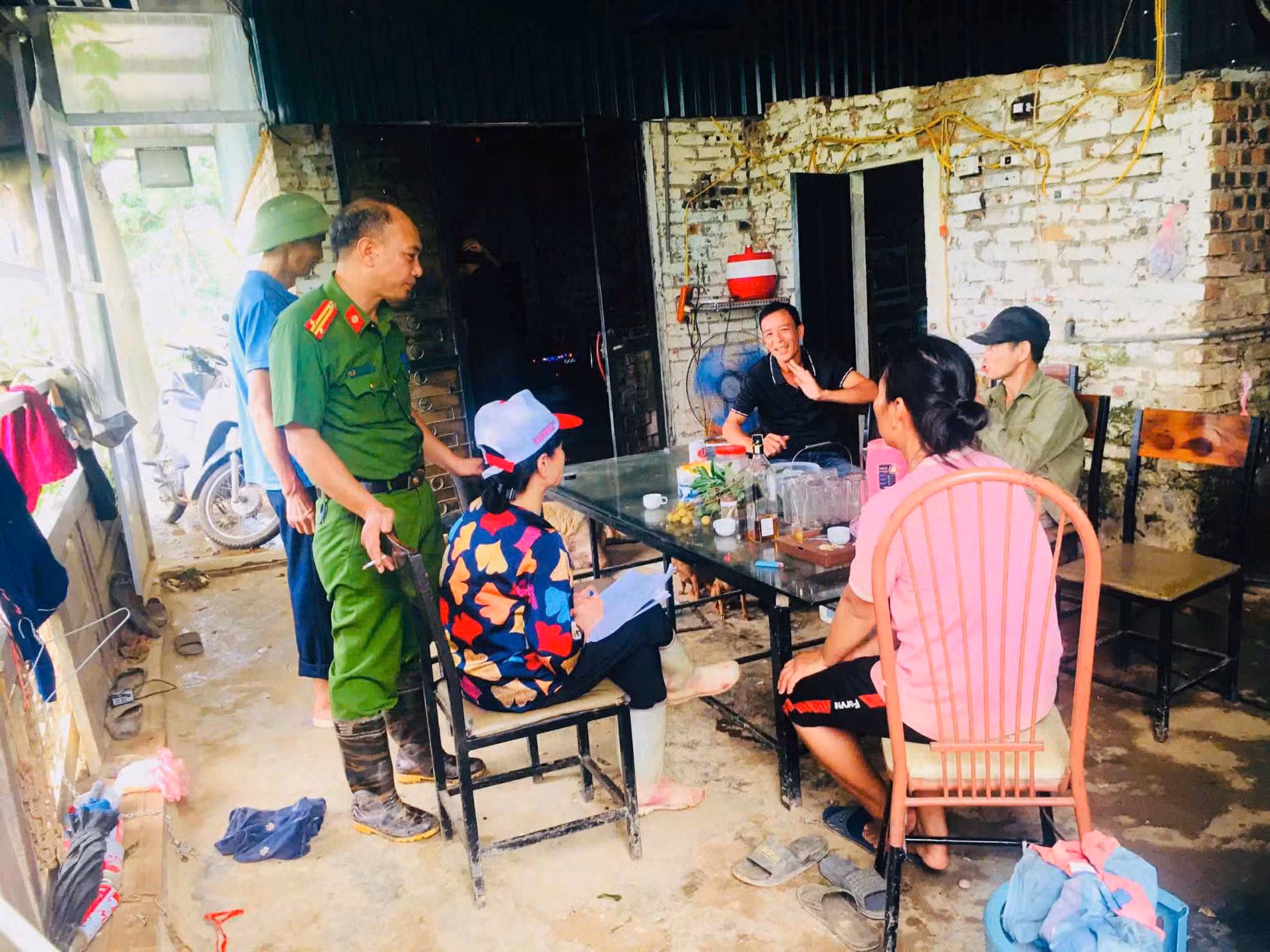 Ứng phó bão số 3: Hà Nội yêu cầu chủ động rà soát, sơ tán dân khỏi các nhà yếu -0