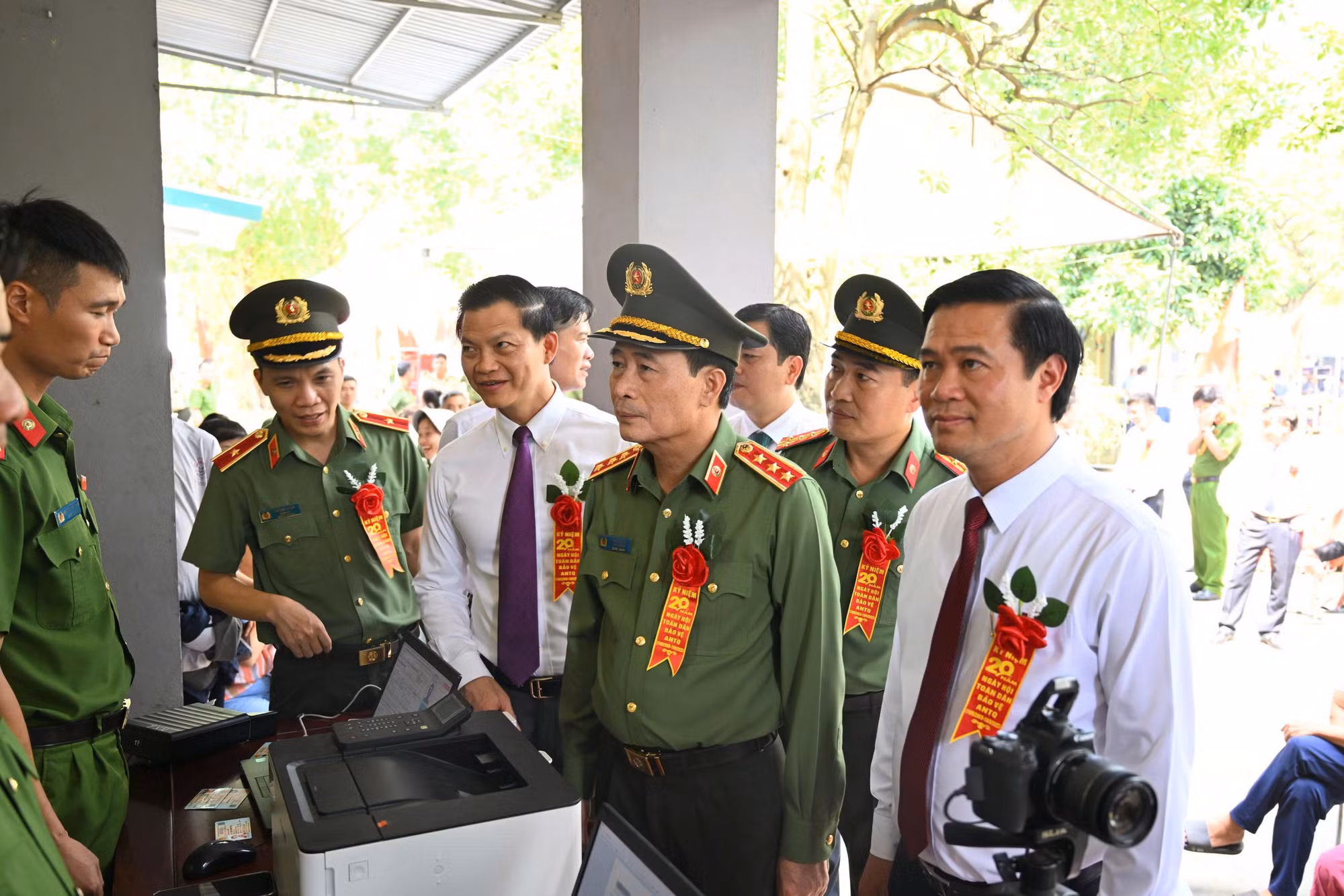 ngày hội 3.jpg -2