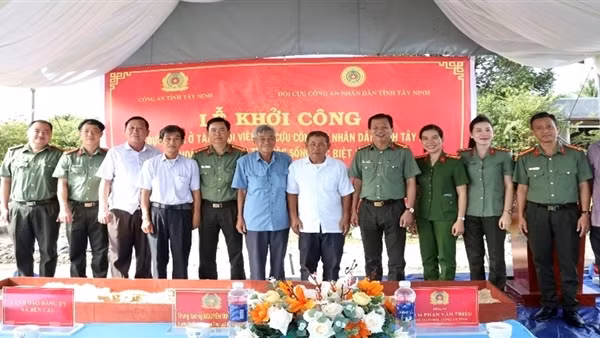 Xây dựng nhà tặng hội viên cựu CAND có hoàn cảnh khó khăn ở Tây Ninh