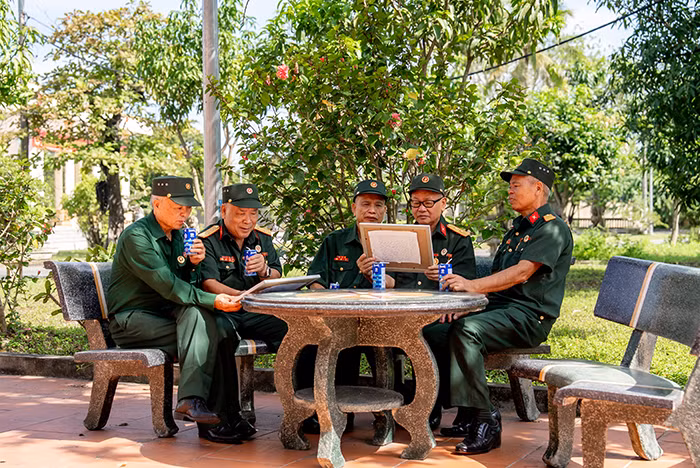 Vinamilk: “Tri ân thế hệ đi trước là cách tiếp tục chăm sóc thế hệ mai sau” -0