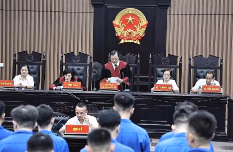 Tổng Giám đốc hệ thống điều hành công ty thu nợ kiểu xã hội đen bị tuyên phạt 12 năm 6 tháng tù -0