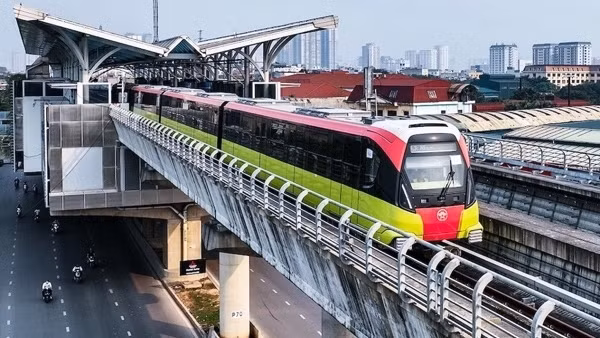 Chúng ta đang có cơ hội để xây dựng văn hóa giao thông xanh và thông minh
