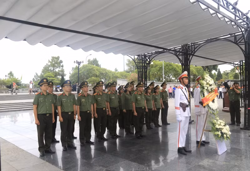 Công an các đơn vị, địa phương tri ân nhân ngày Thương binh, Liệt sĩ -0