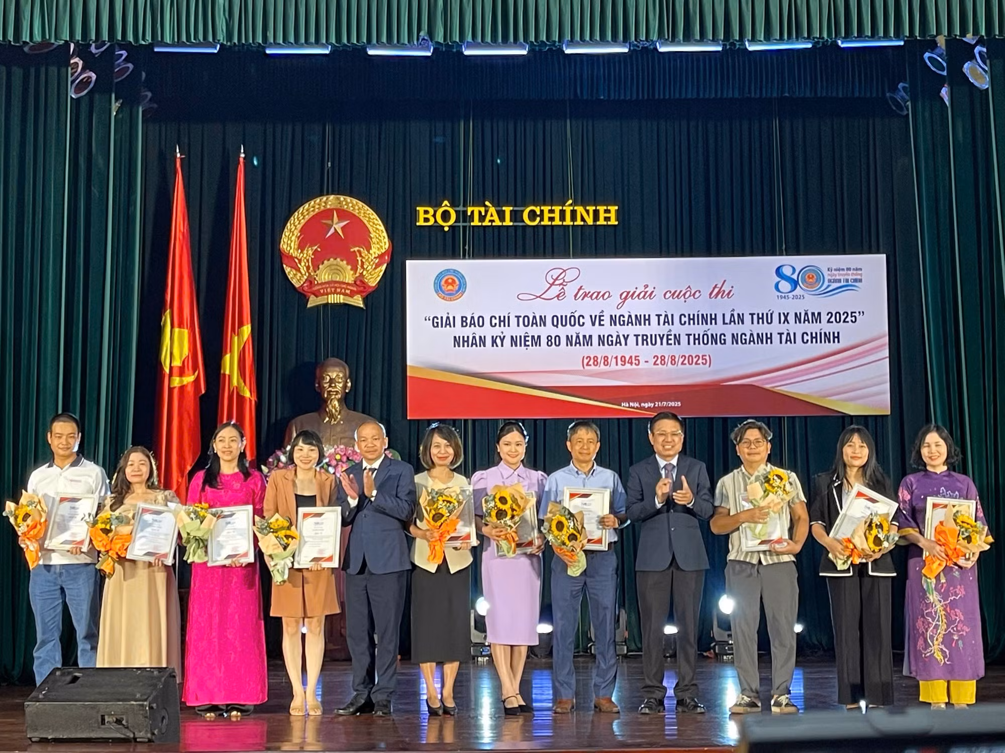 Phóng viên Báo CAND đạt giải tại Cuộc thi báo chí ngành Tài chính toàn quốc lần thứ IX -0