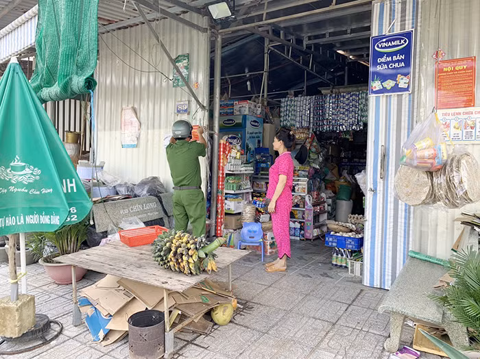 Công an xã vùng biên những ngày đầu sáp nhập -0