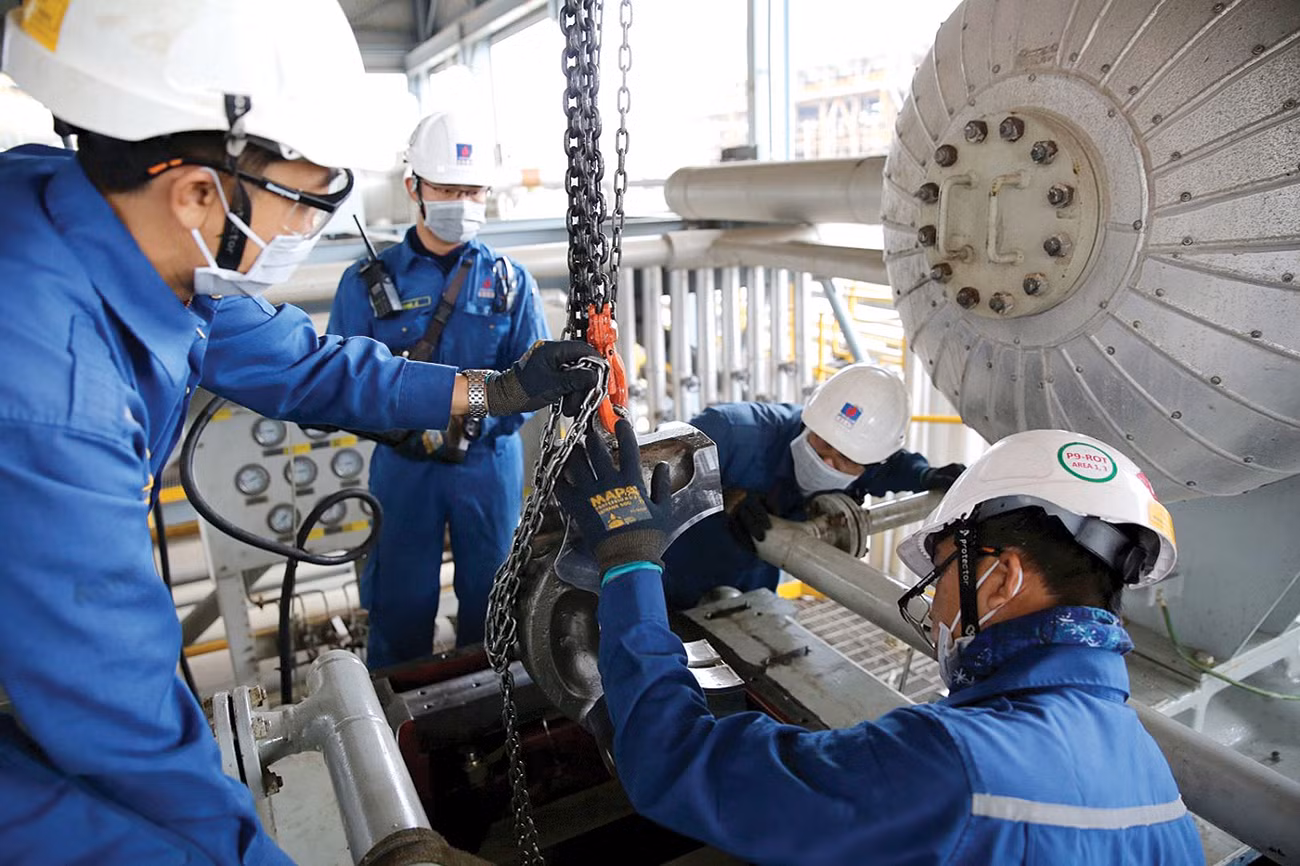 Từ mong ước của Người đến tầm vóc Petrovietnam -1