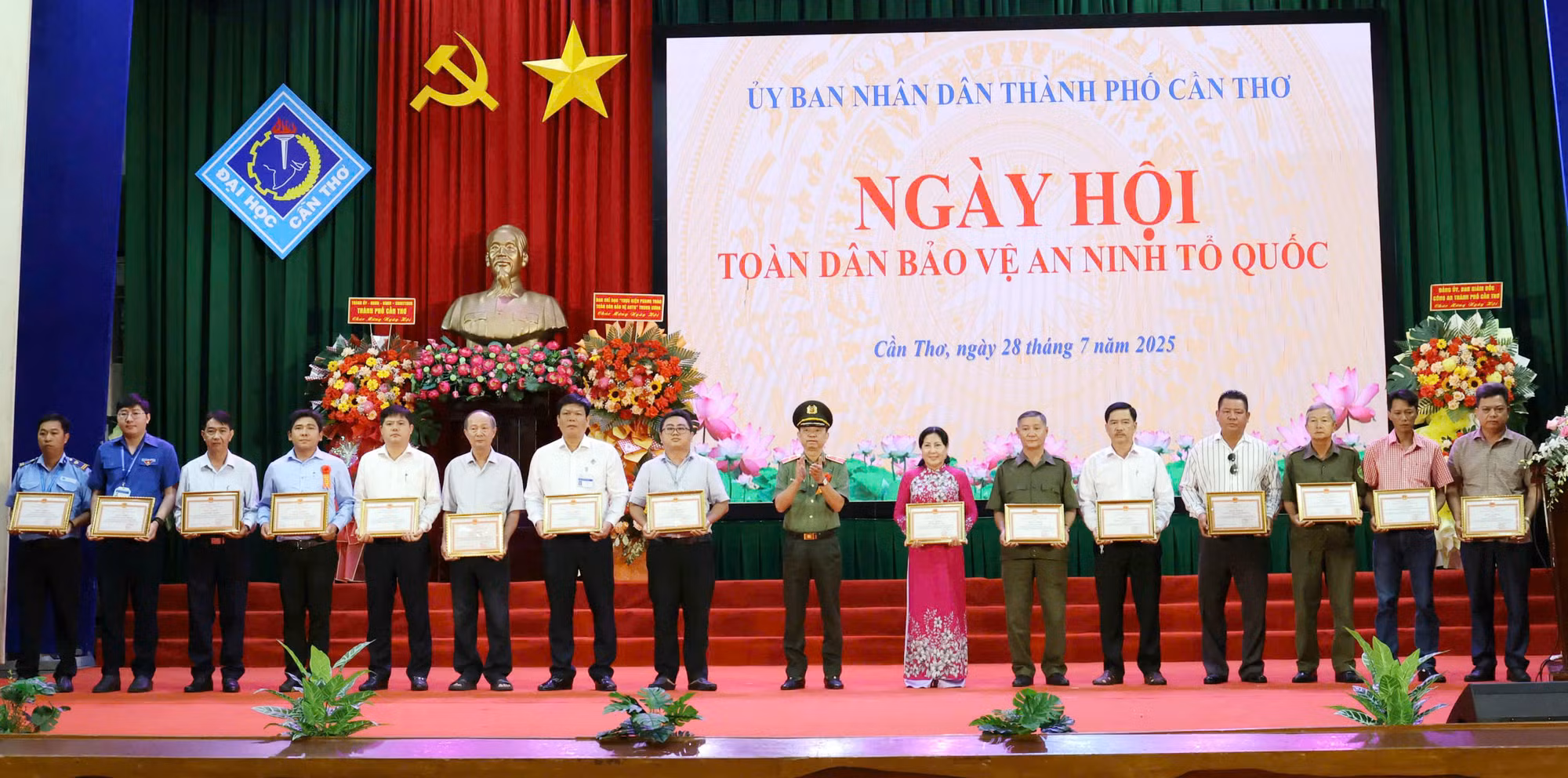 Phong trào Toàn dân bảo vệ An ninh Tổ quốc tại Cần Thơ ngày càng đi vào chiều sâu và lan toả -2