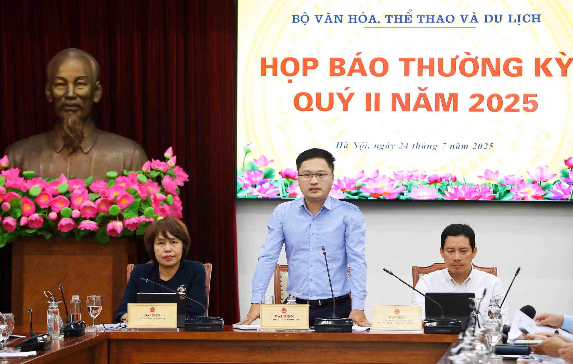 Bộ Văn hoá, Thể thao và Du lịch nói gì sau vụ tai nạn lật tàu du lịch trên Vịnh Hạ Long? -0