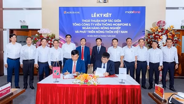 MobiFone và Agribank ký kết hợp tác chiến lược thúc đẩy chuyển đổi số quốc gia và tài chính toàn diện