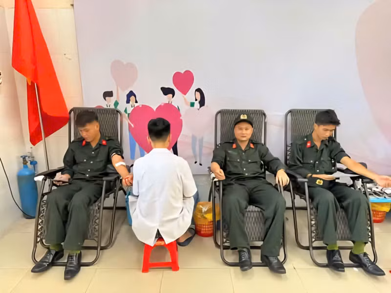 Những giọt hồng ân tình, lan toả giá trị sống vì cộng đồng -0