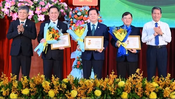 VRG lan tỏa phong trào thi đua yêu nước bằng hành động thiết thực