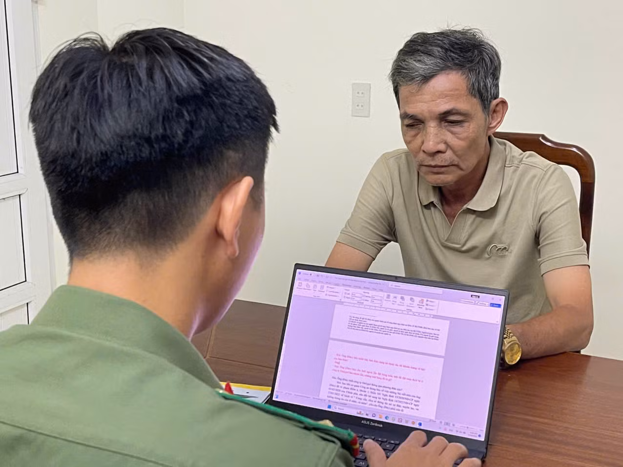 Đăng tải thông tin bịa đặt, người đàn ông bị phạt 7,5 triệu đồng -0